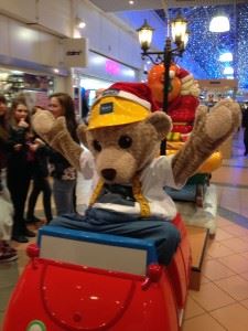 Builder Bear Lights up Festivities