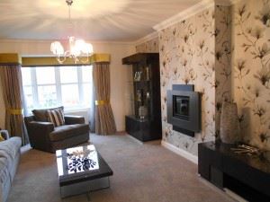 Spacious living room with bay window