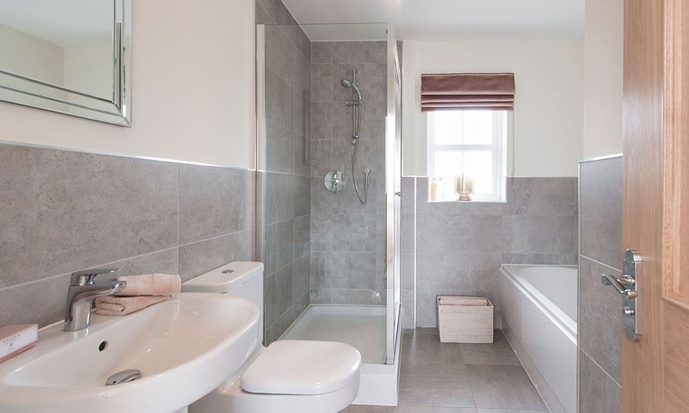 Warwick Eden Gate Bathroom