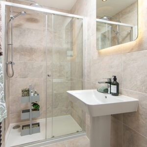 EdgehillPark-Wexford-Ensuite-1000x750