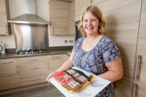 vicky-crayston-cooking-up-a-storm-or-a-story-house-in-her-brand-new-high-spec-kitchen