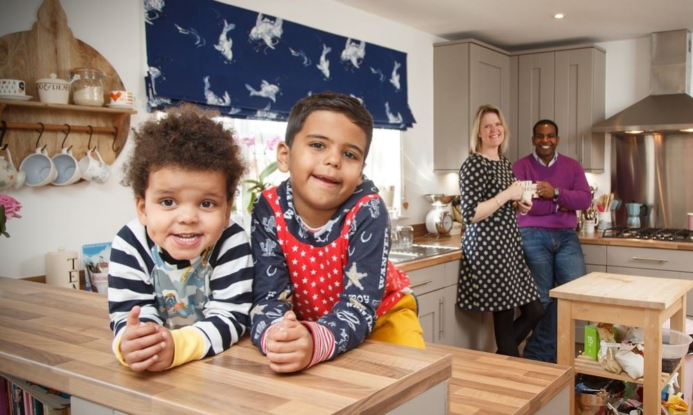 Carr Bell Family Shot In The Kitchen X 1000