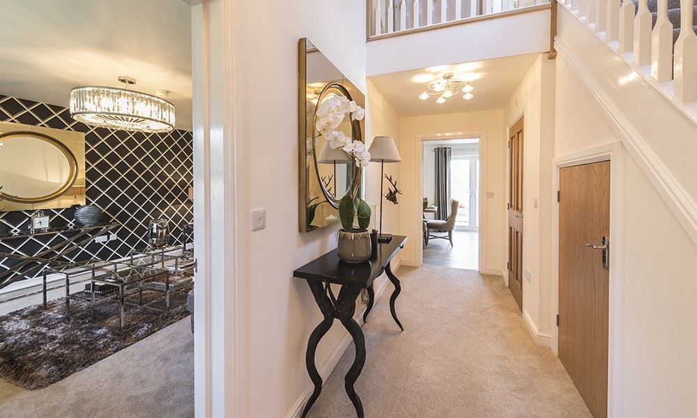 Salisbury Hallway 1000x750