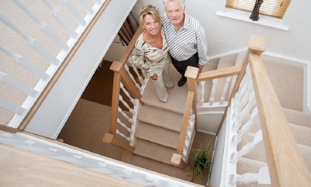 Alec And Christine On Stairs X Website