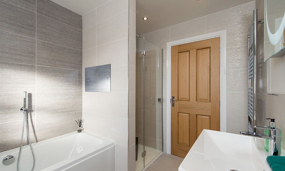 1000x750 DeovecotePlace Taunton Bathroom