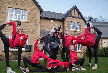 Gymnastics Squad X 370