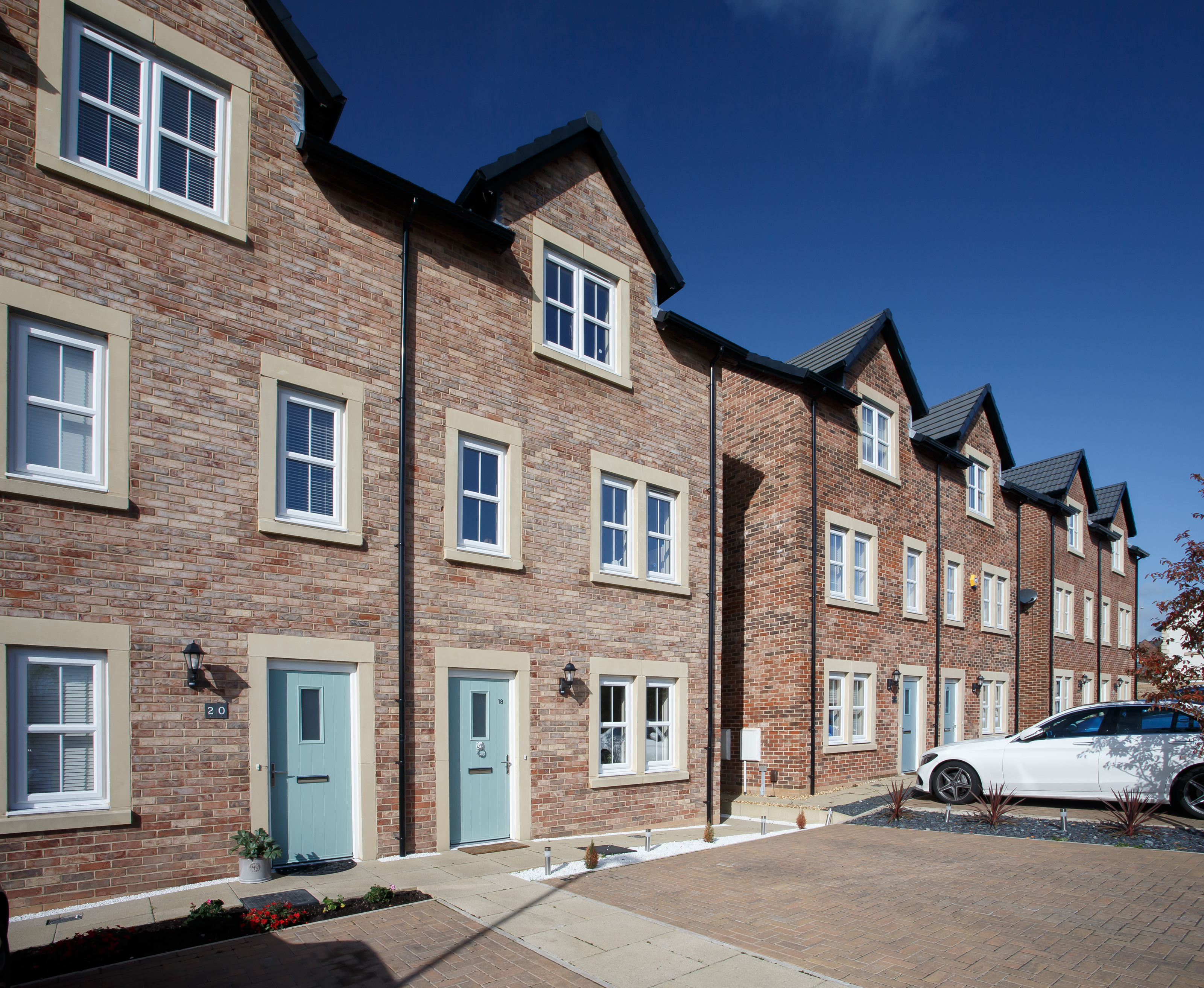 OPEN HOUSE AT WATERSIDE WHERE YOU CAN MEET THE NEIGHBOURS