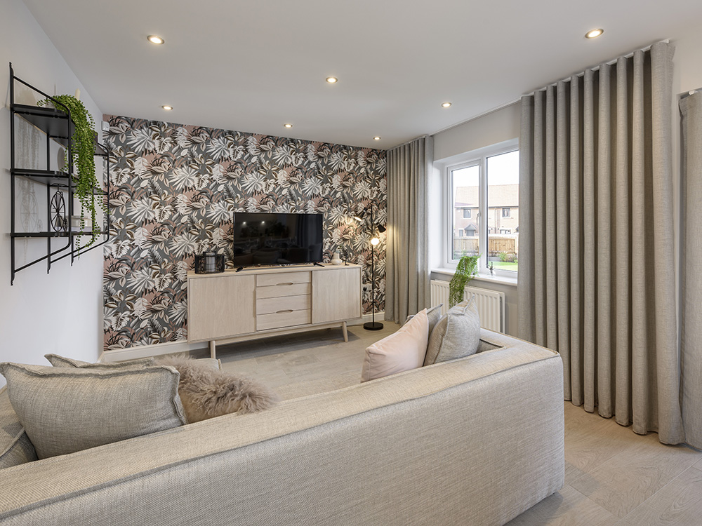 St Johns Manor Hewson Kitchen Dining Family 4