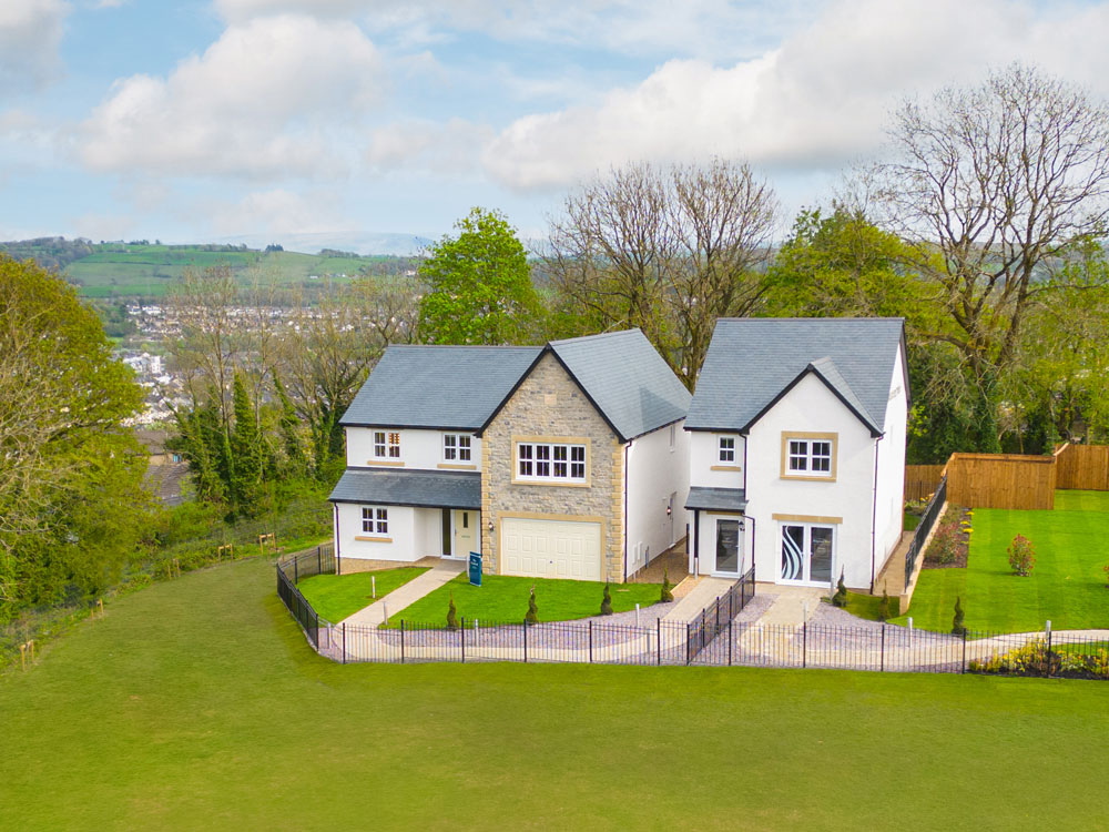 005 Story BrigsteerRise Cranford Drone 1.jpg1000X750