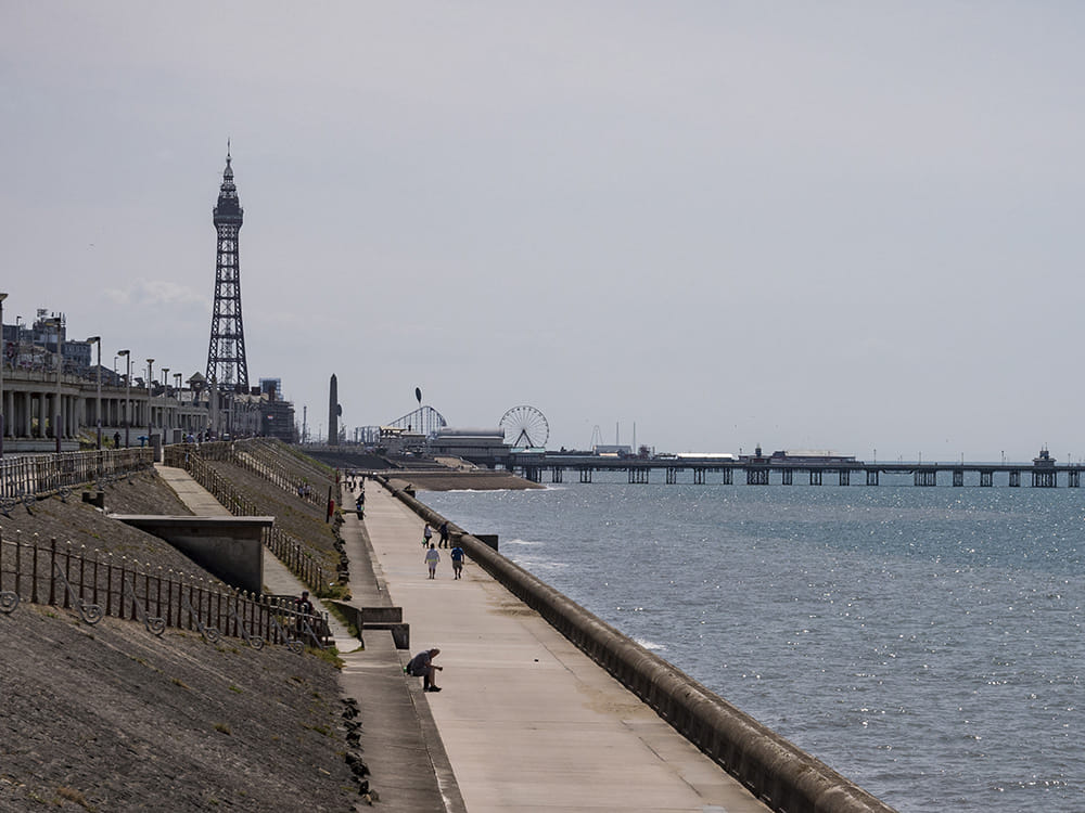 Tithe Gardens Blackpool Sea And Tower