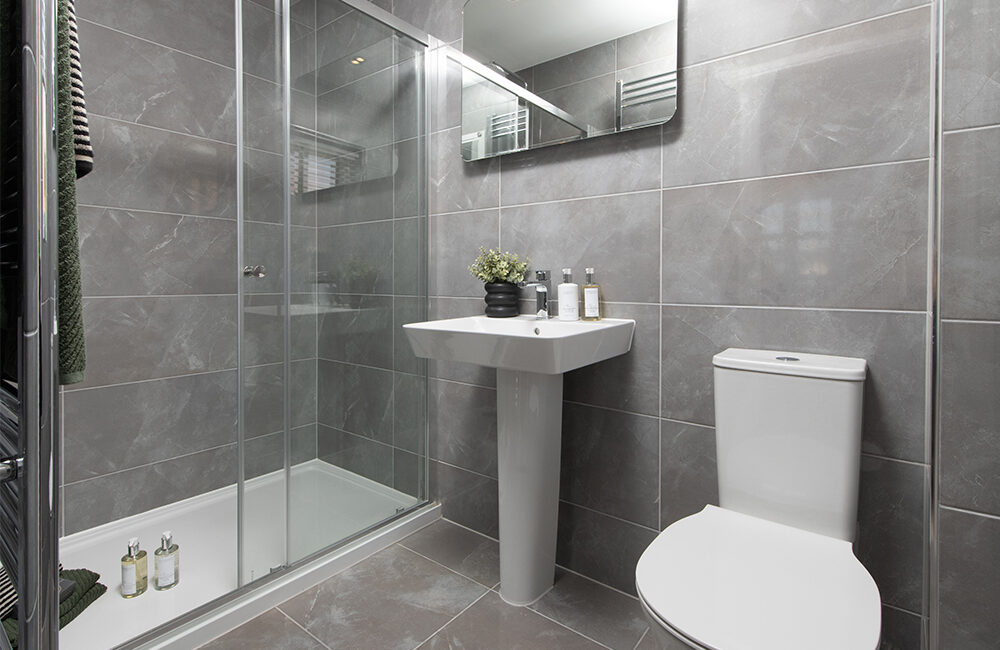 068 StoryNE RiverbrookGardens Sutton En Suite