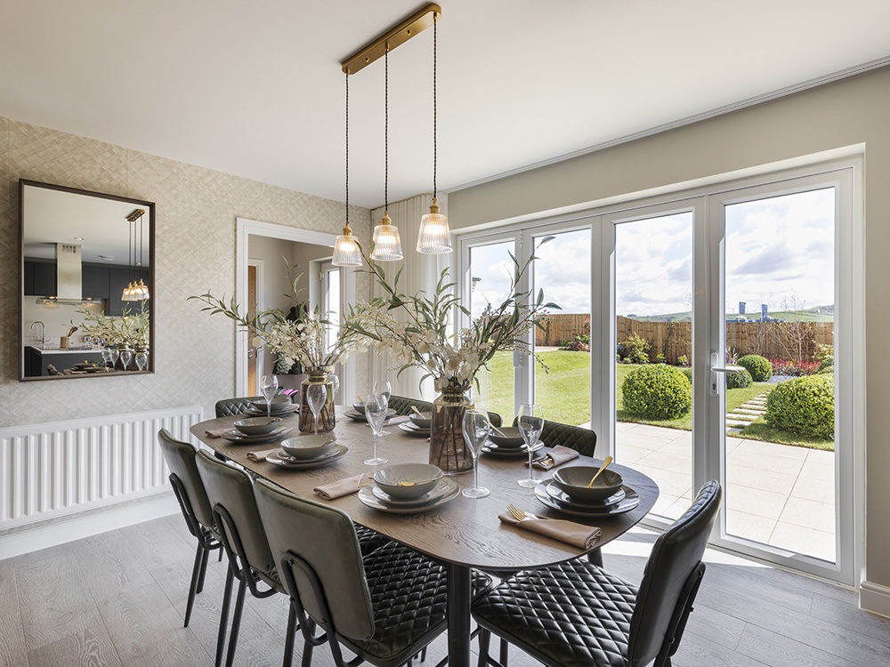 Fellside Manor Lawson Dining Bi Folds