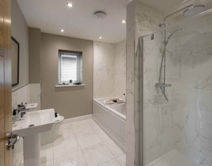 Porcelanosa tiles and rainfall shower to bathroom and en-suites
