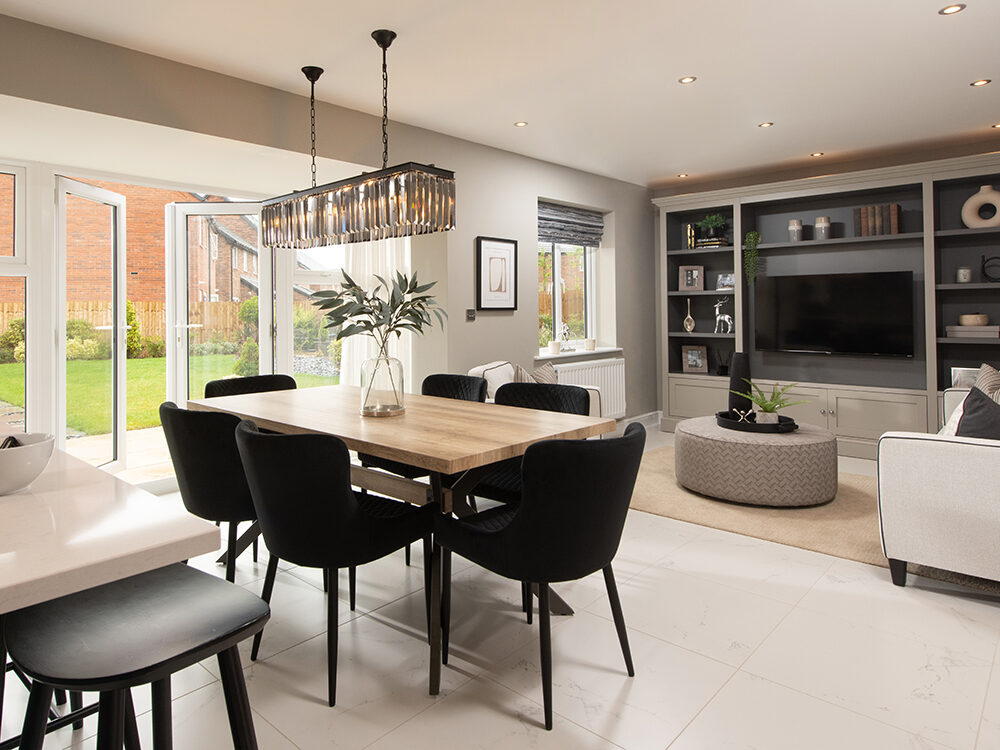 TitheGardens Hewson Dining Family