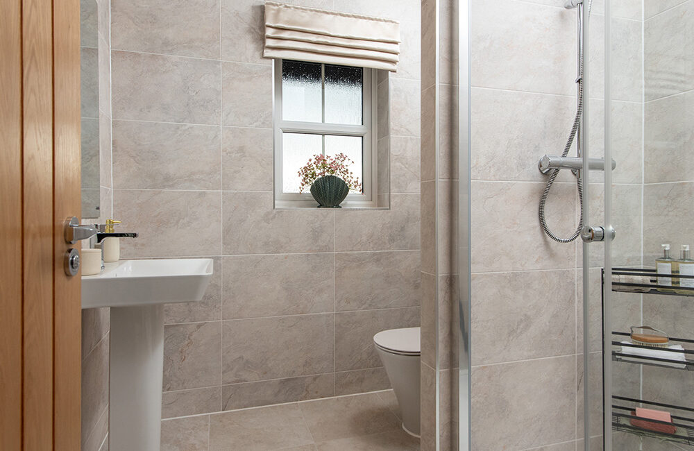 St_Andrews_Gardens_Hewson_Ensuite