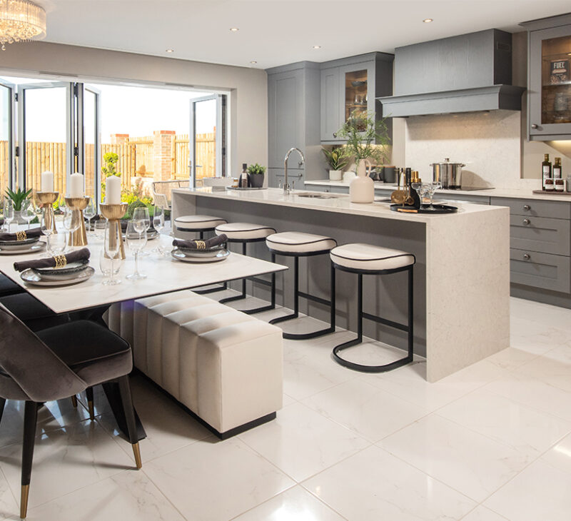 006-StoryNE_RobinsonFields_Milford_Kitchen_Dining