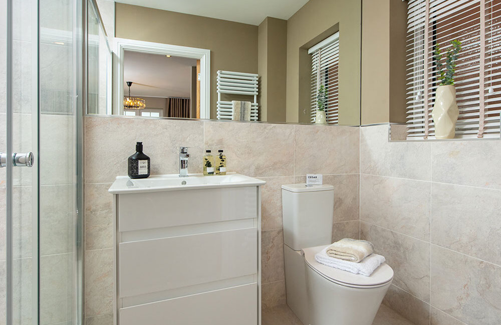 Charlton-Masterbedroom-Ensuite-BeaumontGrange-Rooms