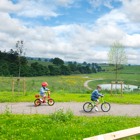 Kids On Bike