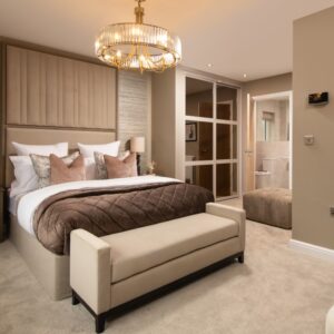 Main bedroom with dressing area and en-suite