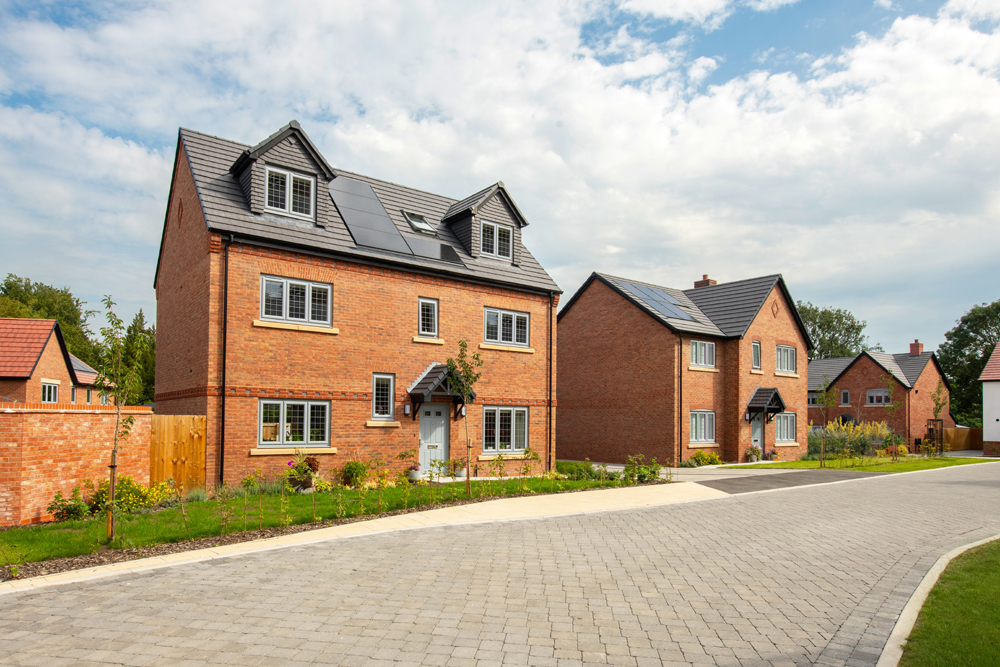 1000x750 019 StoryNW FulshawManor External