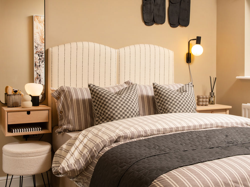 Spencer-Bedroom-Lamps-Double-Room