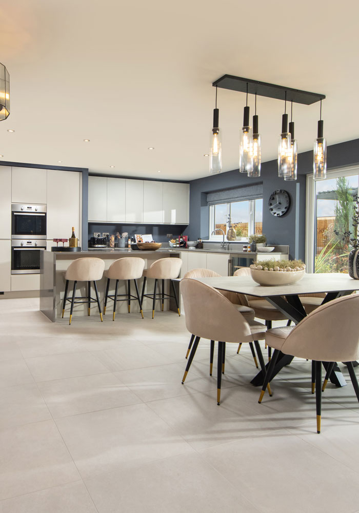 Longton-Grange_Middleton_Kitchen-shot_700x1000