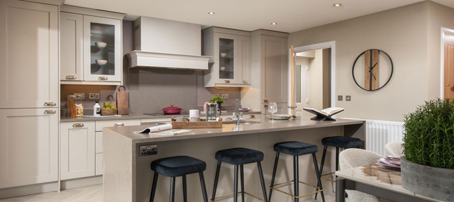 How to choose the right paint colours for south facing rooms